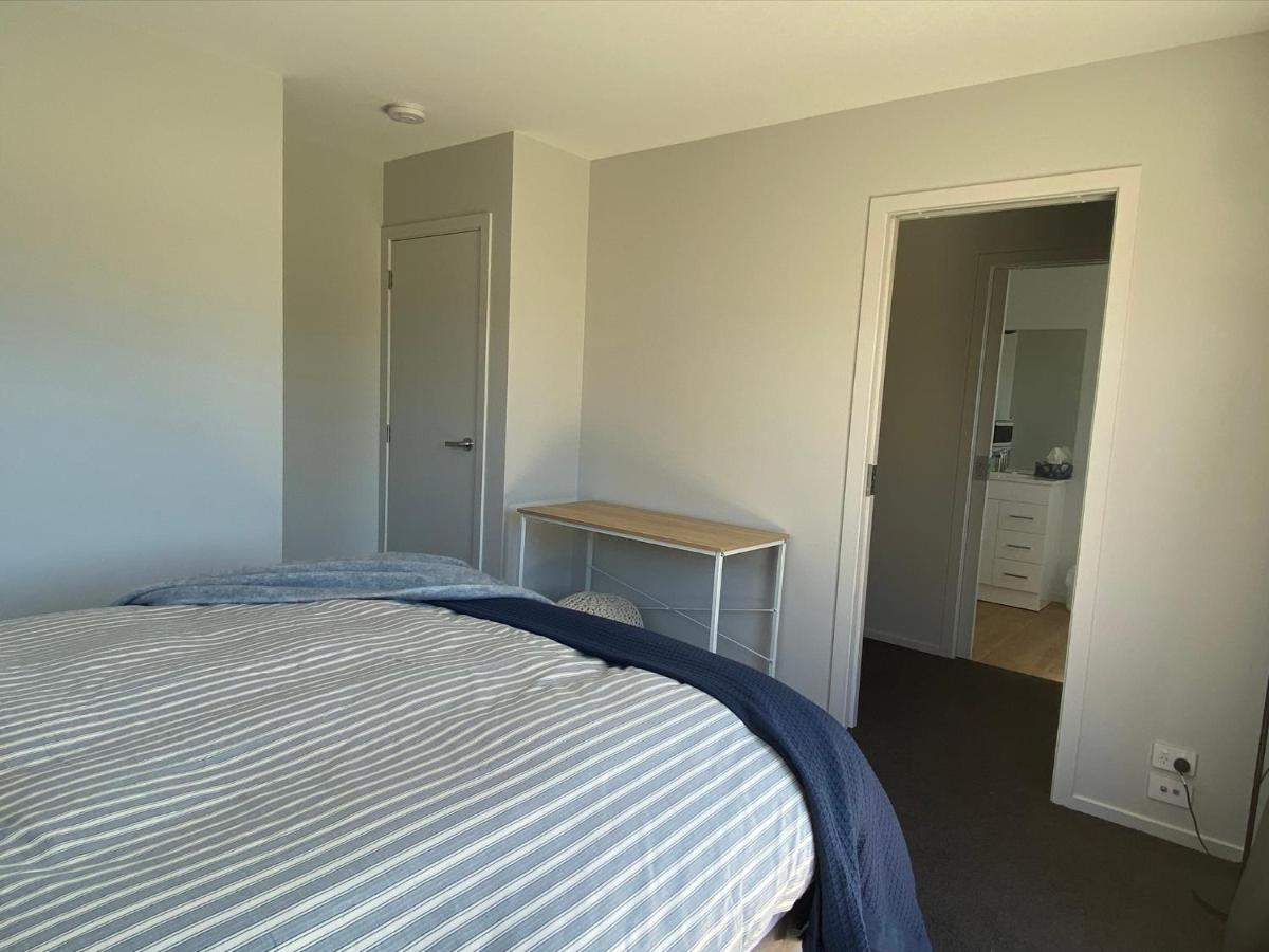 Central Retreat And Self Contained With Free Wifi 克伦威尔 外观 照片